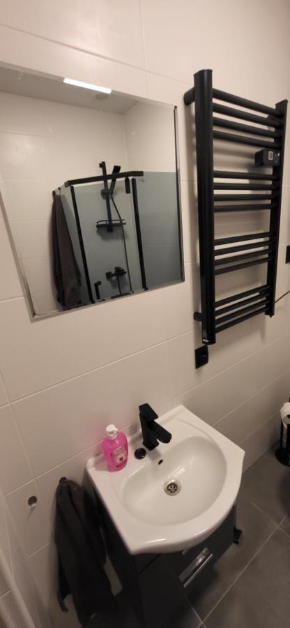 Apartament Pod Wieza Appartement Piotrków Trybunalski Buitenkant foto